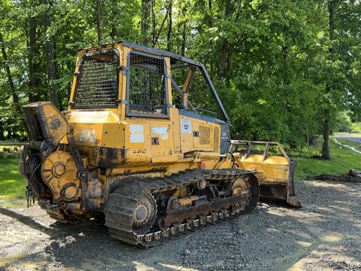 2004-deere-700h-lgp-image-5