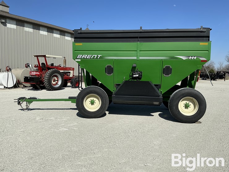 unverferth-brent-gt444-grain-wagon-image-8