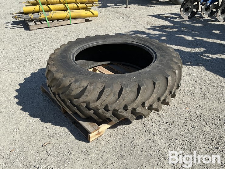 firestone-380/85r34-all-traction-fwd-tire-image-1