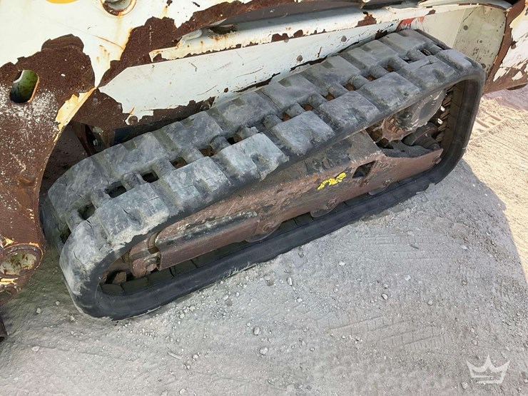 2020-bobcat-t450-image-15