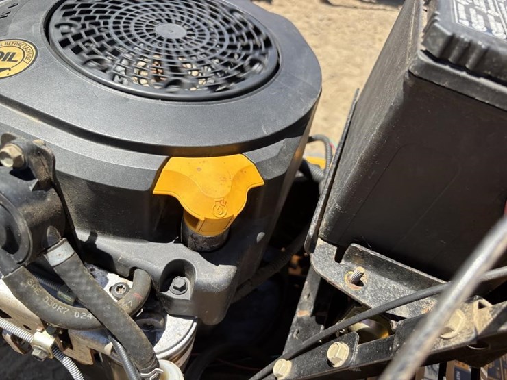 2007-cub-cadet-lt1045-image-24