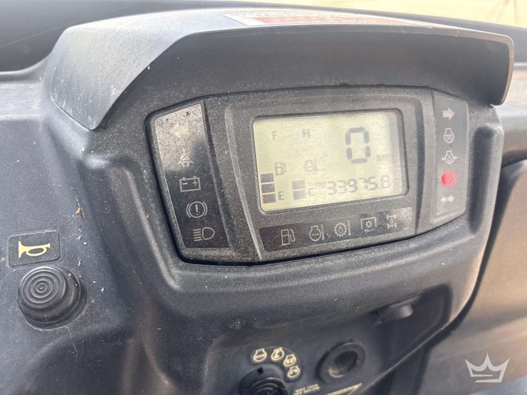 kubota-rtv900-image-9