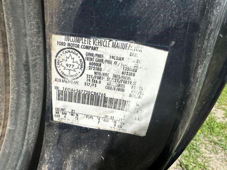 2002-ford-f550-image-12