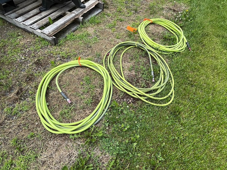 #4920-•-air-compressor-tank-with-(3)-hoses-image-2