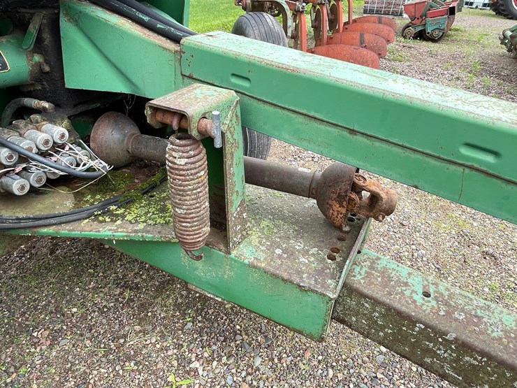 john-deere-3940-image-45