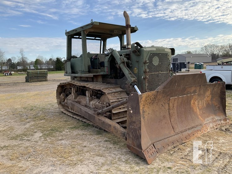 caterpillar-d7-image-3