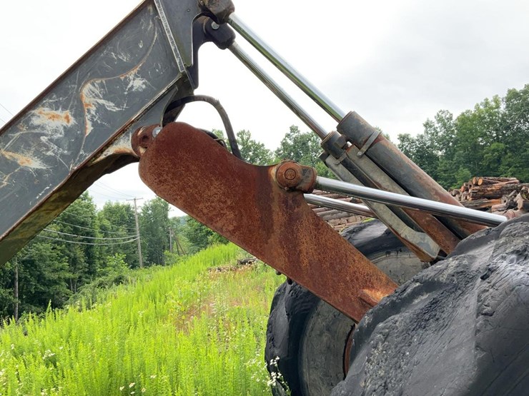 2008-deere-748g-iii-image-42