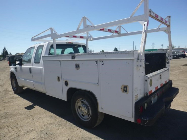 2010-ford-f250-image-4