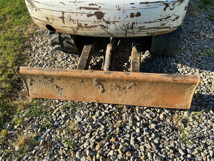 2003-bobcat-334d-image-40