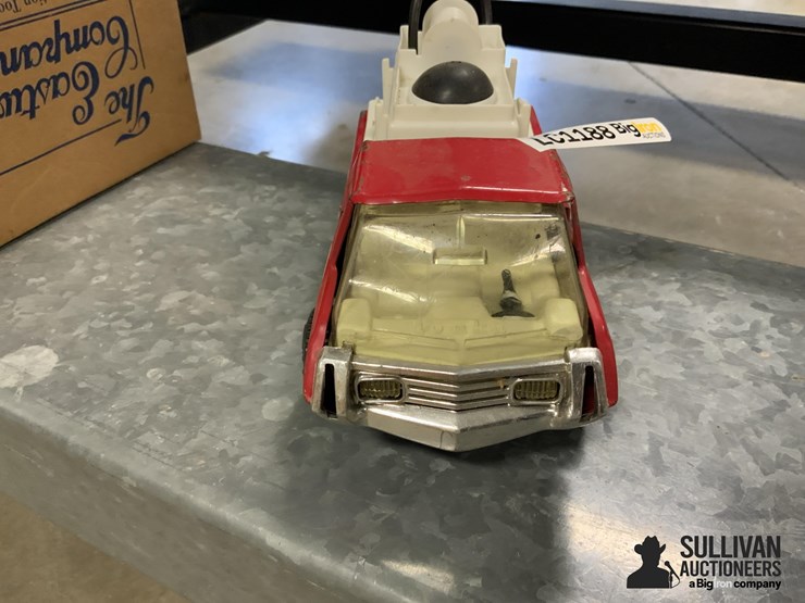 tonka-fire-truck-toy-image-2