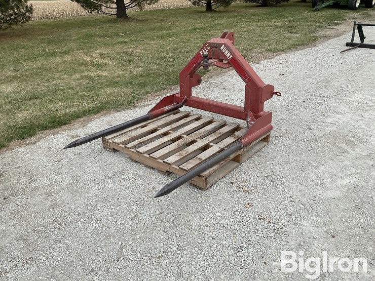 shop-built-round-bale-mover-image-1