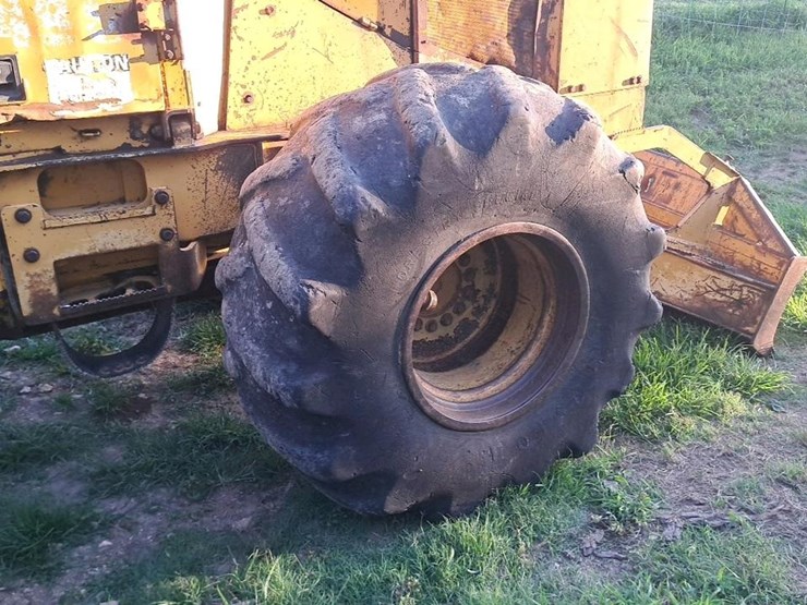 1995-deere-548-image-32