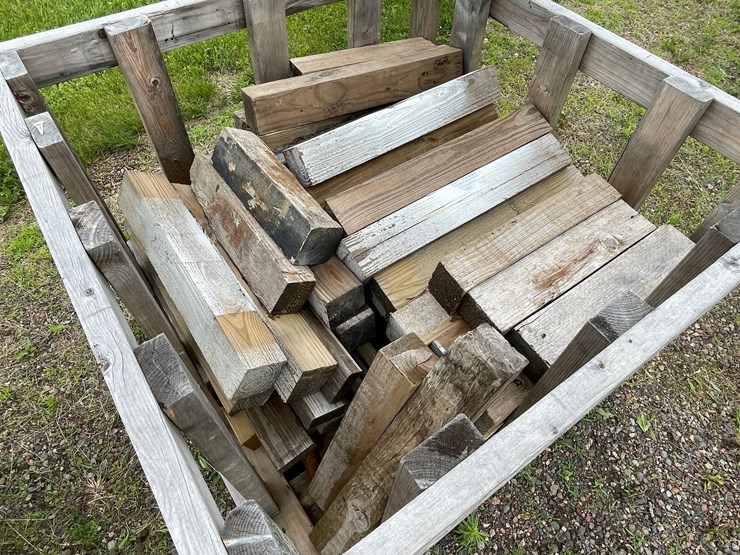 #4928-•-wooden-tote-with-assorted-wooden-blocks-image-3