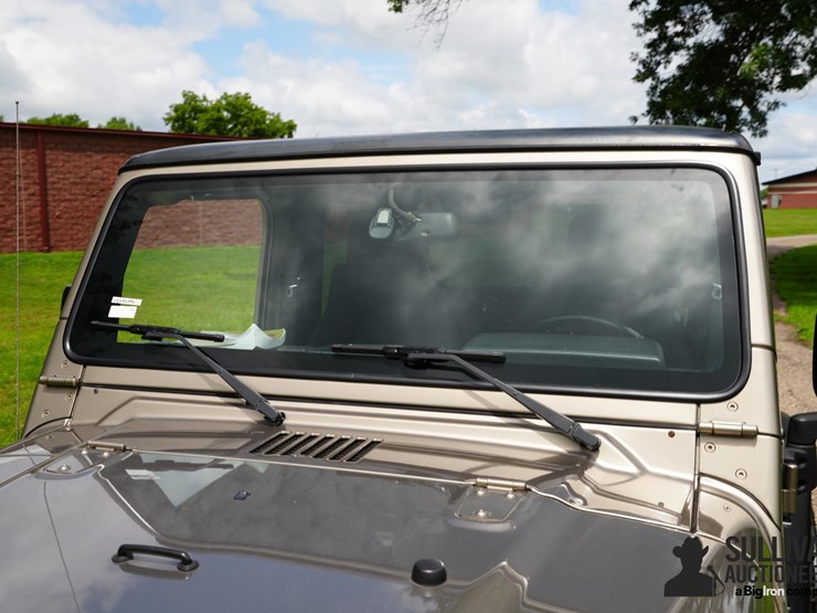 2003-jeep-wrangler-image-13