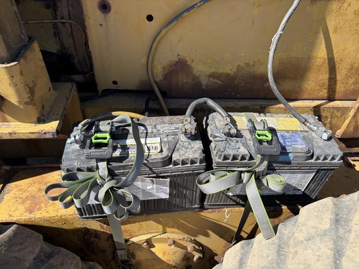 caterpillar-14e-image-59