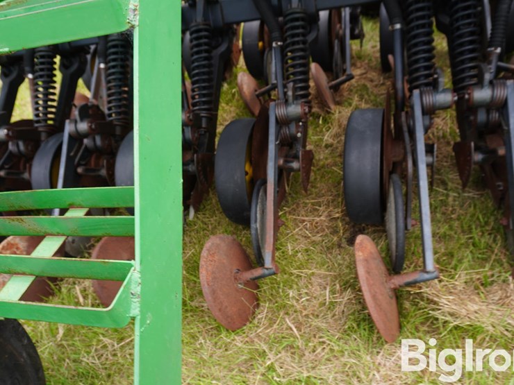 john-deere-750-image-19