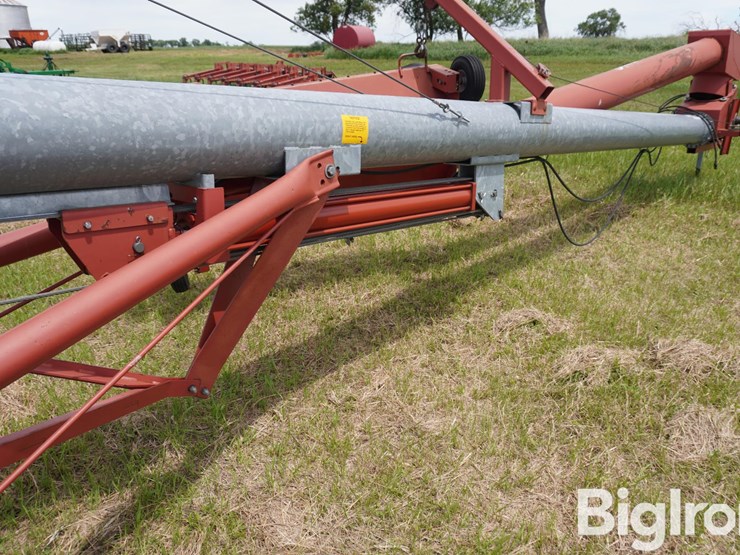 feterl-1062-auger-w/truck-hopper-image-18