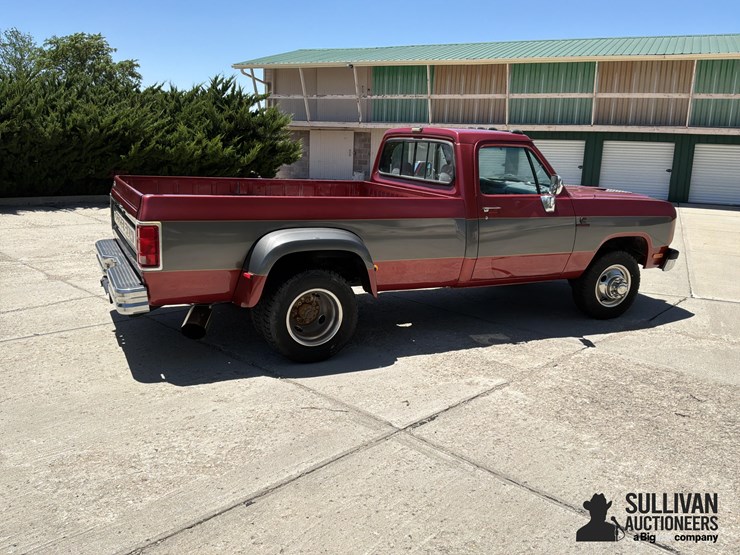 1991-dodge-ram-3500-image-5