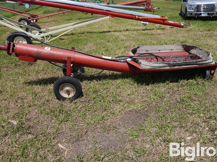 feterl-hydraulic-drive-8"x10'-truck-hopper-image-4