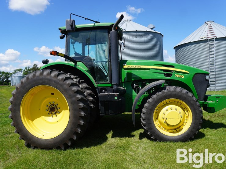 2011-john-deere-7830-image-4