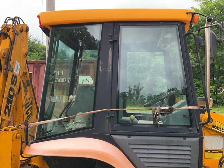 1998-jcb-210-image-36