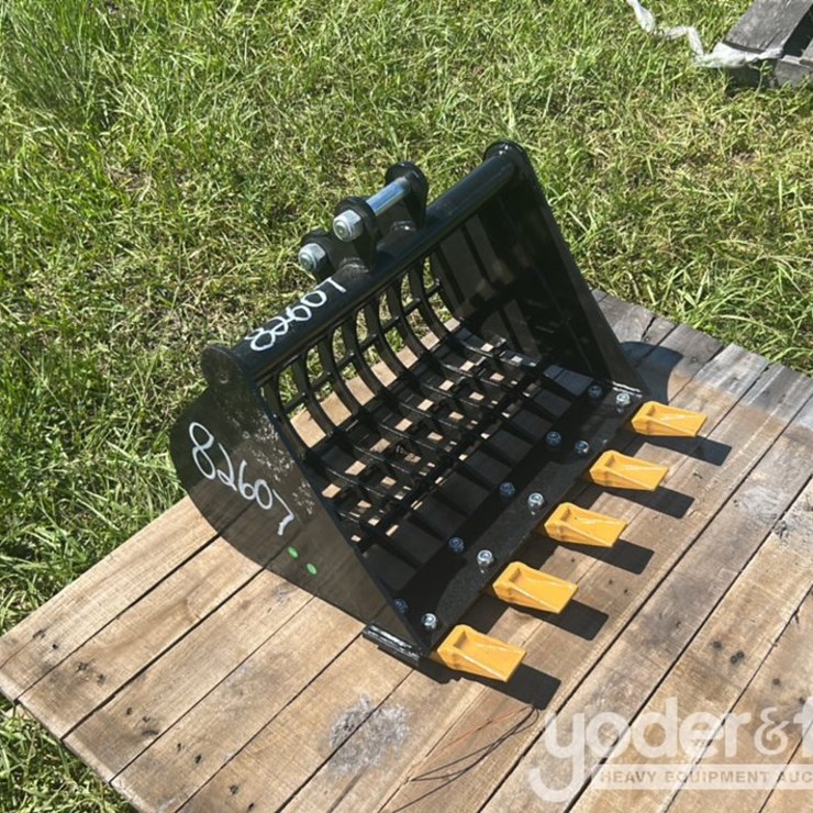 Unused SDLANCH 60cm Grid Bucket to suit Mini Excavator