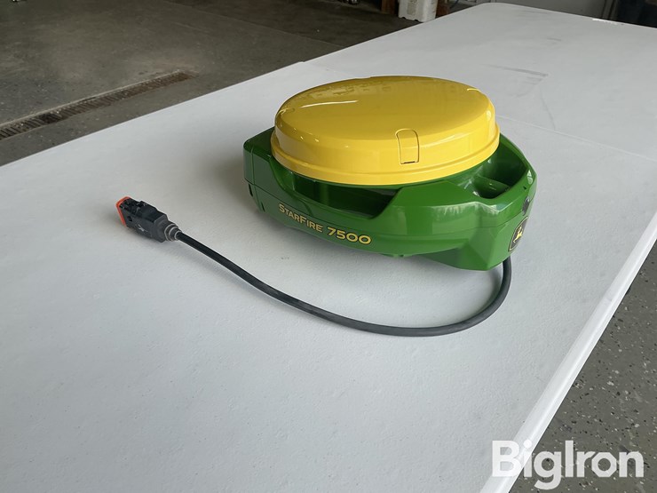 2024-john-deere-7500-image-3