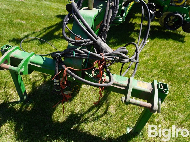 2012-john-deere-1770-image-12