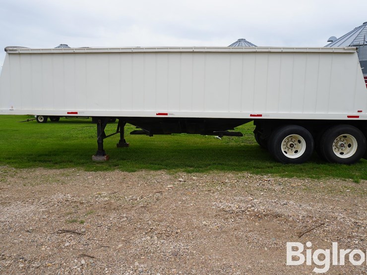 2001-tuff-lug-steel-hopper-32'-t/a-grain-trailer-image-8