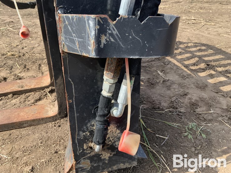 2023-wolverine-pfa-11-3300g-hydraulic-fork-attachment-image-13