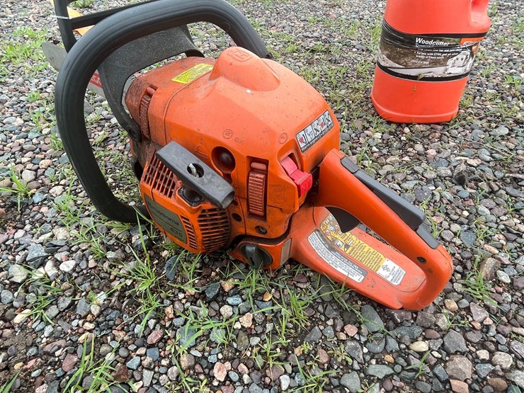 #4947-•-husqvarna-435-chainsaw-image-5