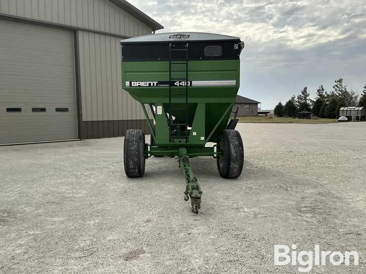 unverferth-brent-gt440-grain-wagon-image-2