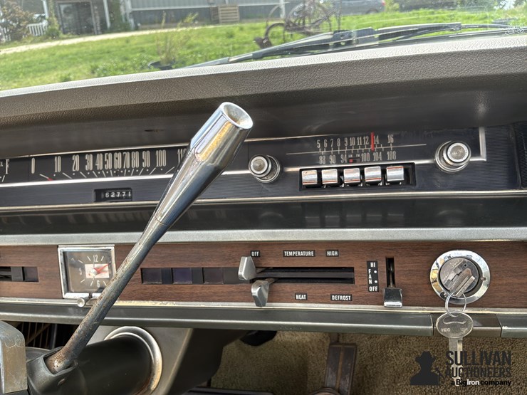 1966-ford-500-image-9