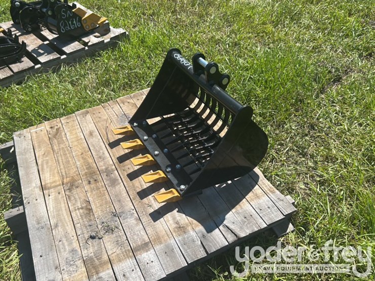 unused-sdlanch-60cm-grid-bucket-to-suit-mini-excavator-image-2