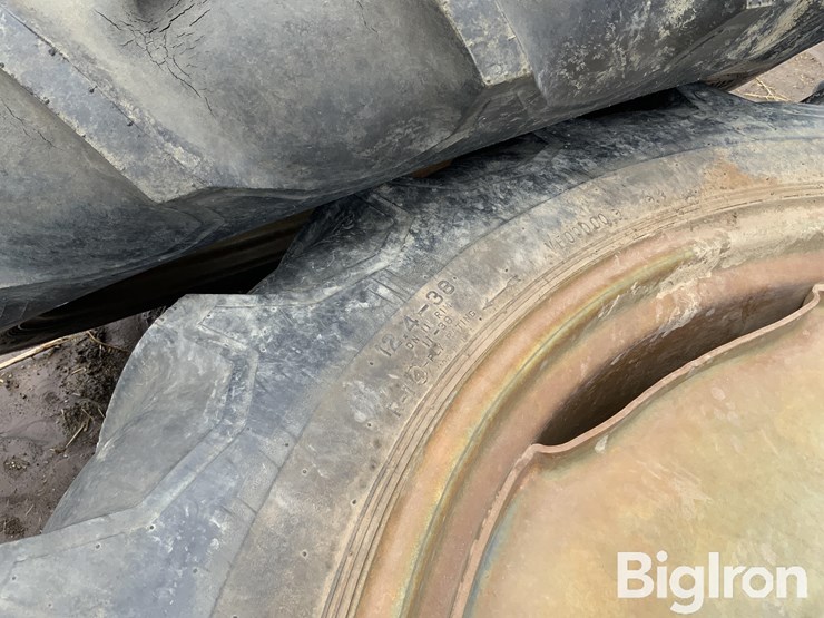 11.2-38-pivot-tires-&-rims-image-18