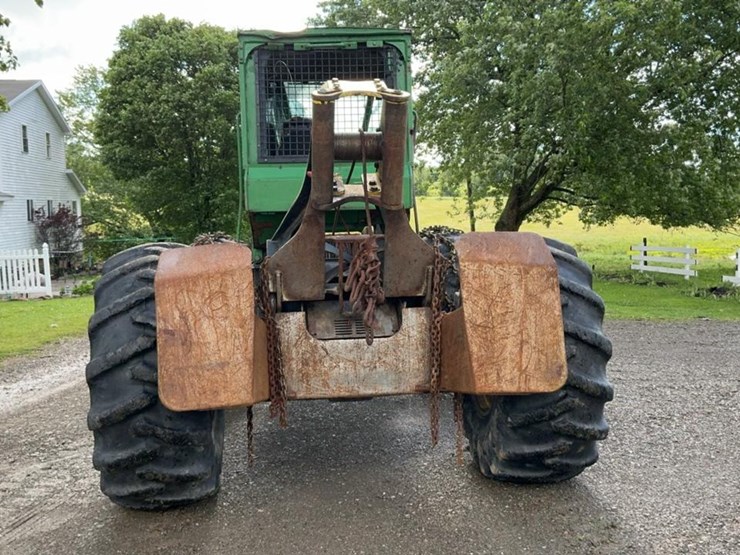 2007-deere-540g-iii-image-4