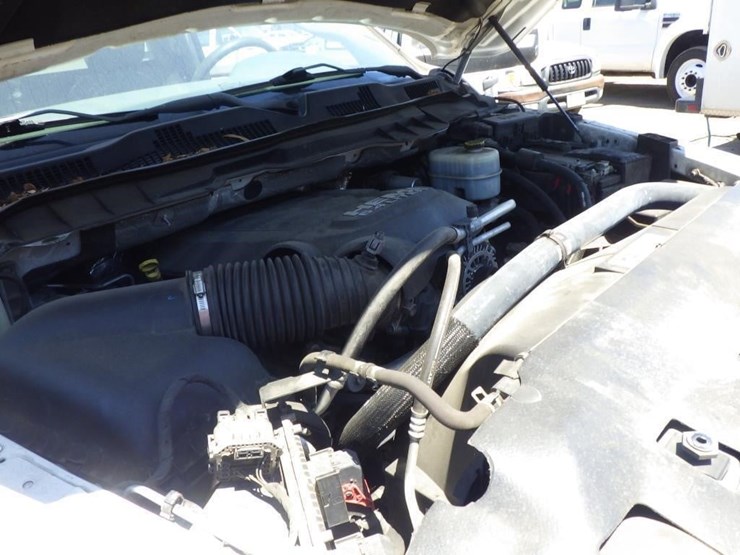 2018-dodge-2500-image-11