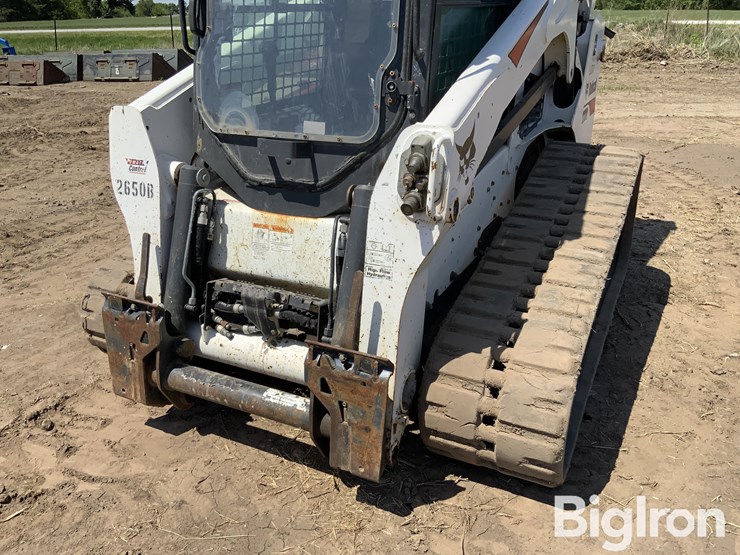 2019-bobcat-t770-image-14