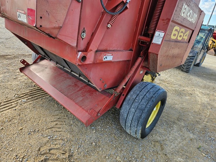 new-holland-664-image-19