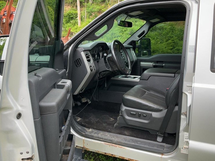 2016-ford-f350-image-16