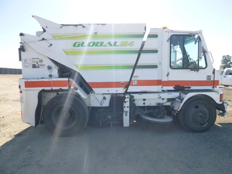 2013-global-m4-sweeper-image-12