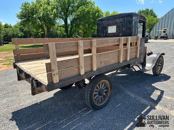 1925-ford-model-t-image-5