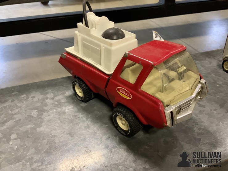 tonka-fire-truck-toy-image-3
