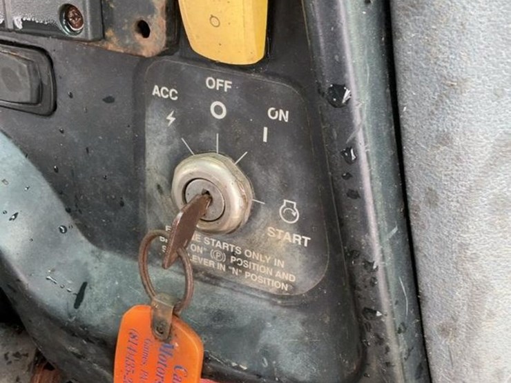 2007-deere-540g-iii-image-17