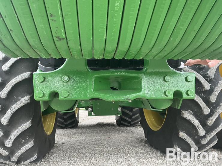 2023-john-deere-8r-410-image-15