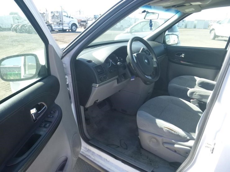 2005-chevrolet-uplander-image-5