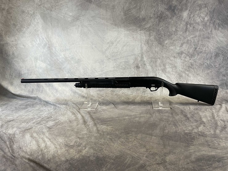 #4133-•-tristar-cobra-field-black-,-12-ga.-pump-action-shotgun,-sn:-krp006771,-(neenah,-wi)-image-2