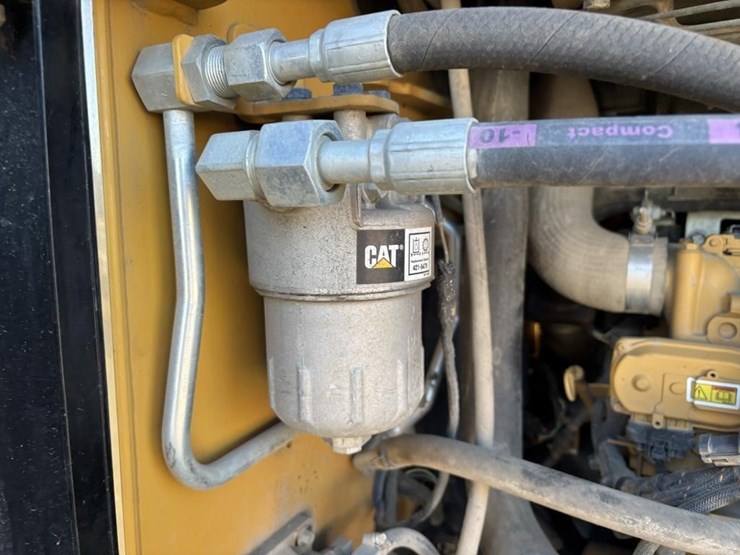 caterpillar-299d2-image-40
