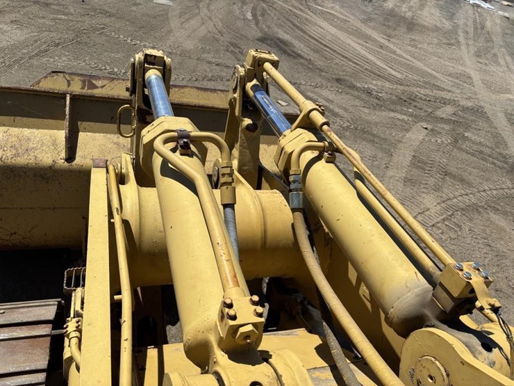 caterpillar-973-lgp-image-32