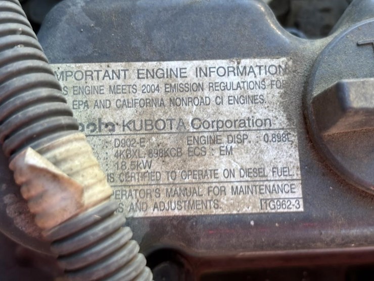 kubota-rtv900-image-23